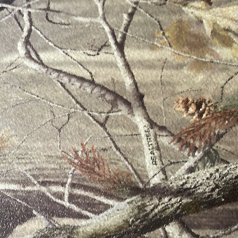 RealTree Cutting Board - Picture 3 of 5